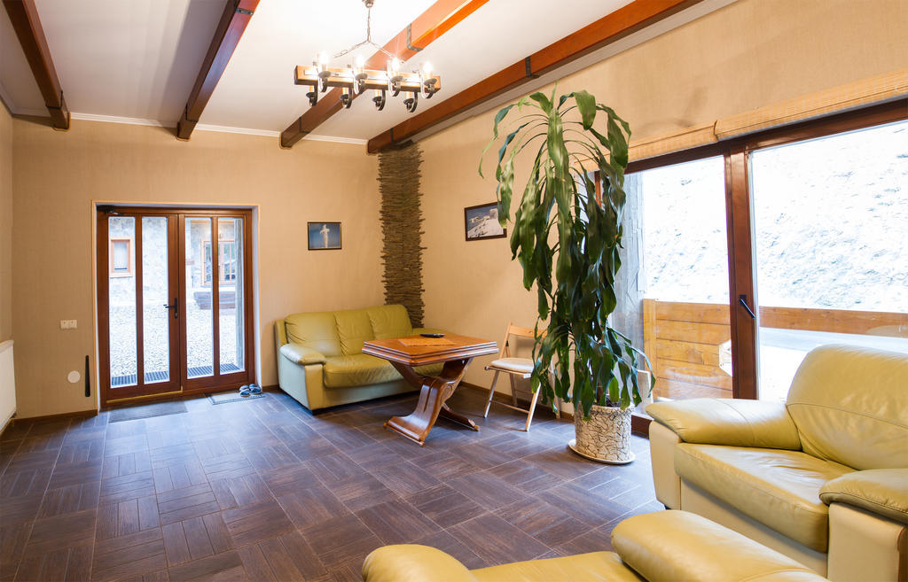 Gans Hotel Bukovel Ngoại thất bức ảnh